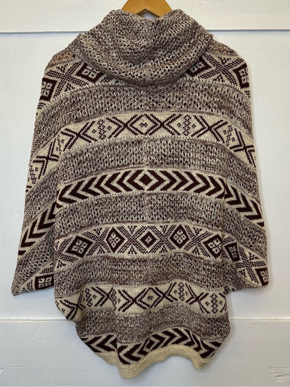 Altar’d State Cocoon Sweater Cowl Neck Doleman Sleeve Cream & Maroon Sz S Boxy - Picture 3 of 12